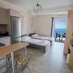 아파트 Nirvana Homes