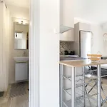 Nirvana Homes 아파트 *