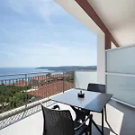 아파트 Nirvana Homes *